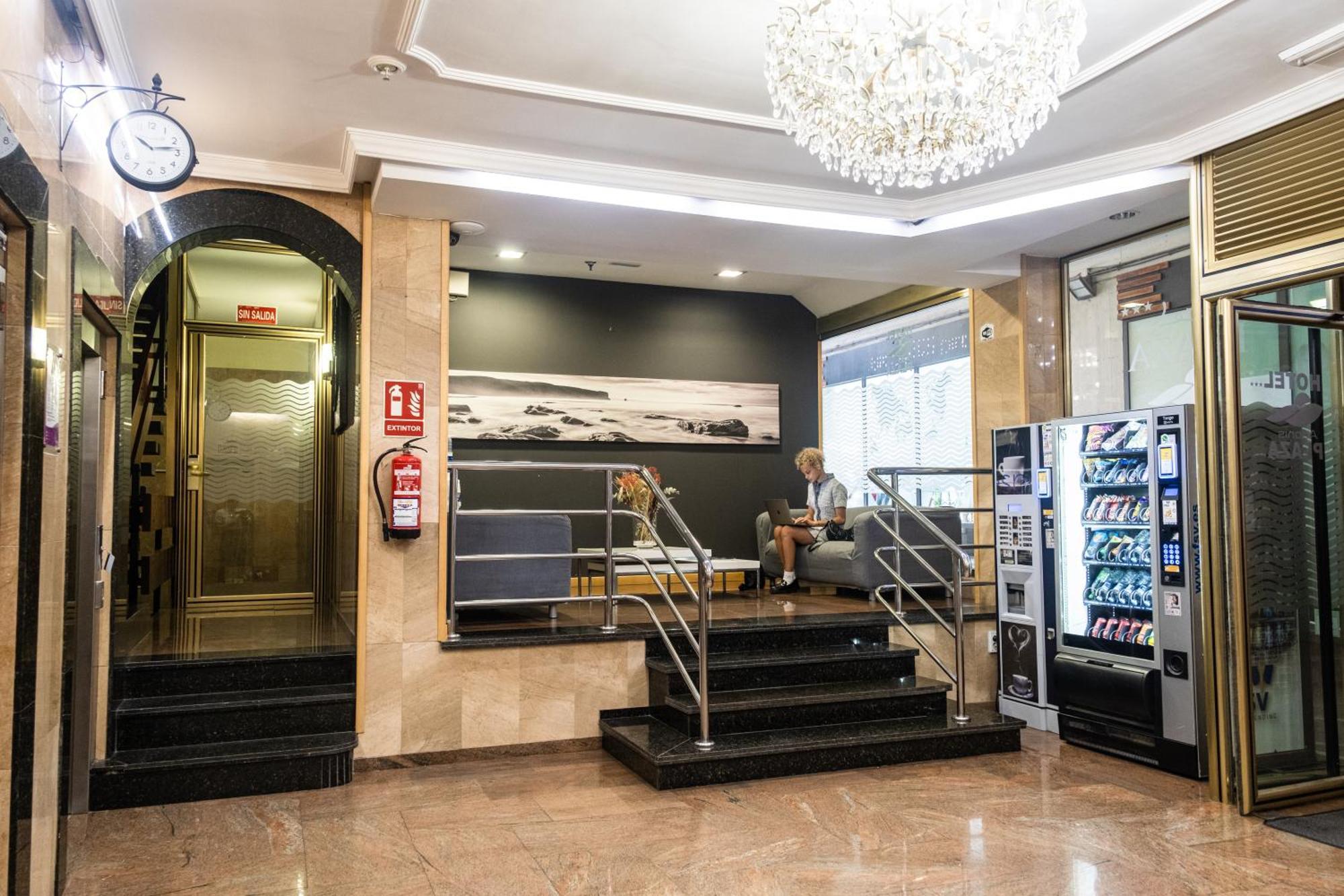Hotel Adonis Plaza Santa Cruz de Tenerife Exterior photo