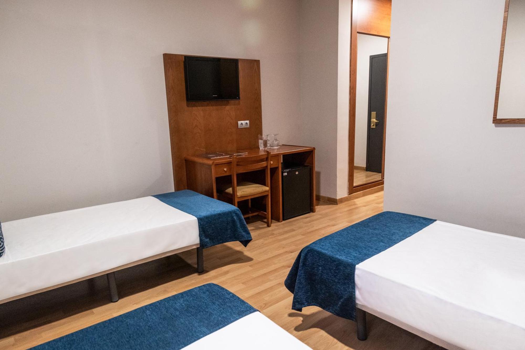 Hotel Adonis Plaza Santa Cruz de Tenerife Exterior photo